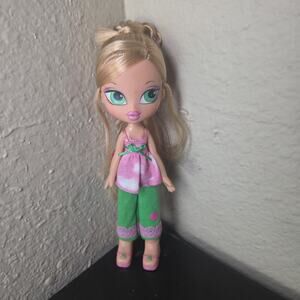 Vintage 2007 Bratz Kidz Sleepover Adventure Cloe Doll with Original Outfit